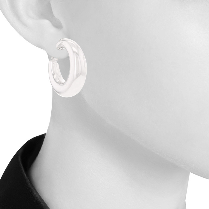 Par de criollas Chaumet Anneau modelo grande en oro blanco - Detail D1