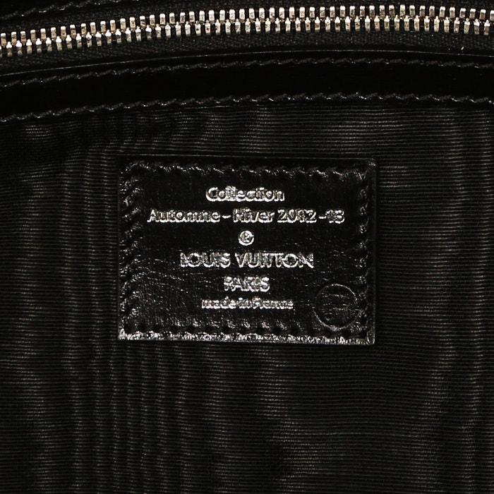 Louis Vuitton Louis Vuitton Editions Limitées handbag in furr and black leather - Detail D3