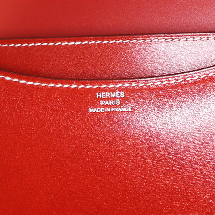 Borsa a tracolla Hermès  Constance mini  in pelle box rosso mattone - Detail D4