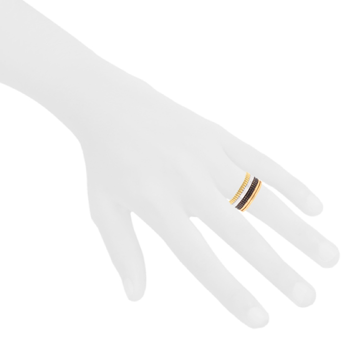 Boucheron Quatre Classique ring in 3 golds and PVD - Detail D1