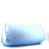 Sac de week end Louis Vuitton Keepall Editions Limitées en toile monogram bleu-ciel et blanche et cuir bleu - Detail D5 thumbnail