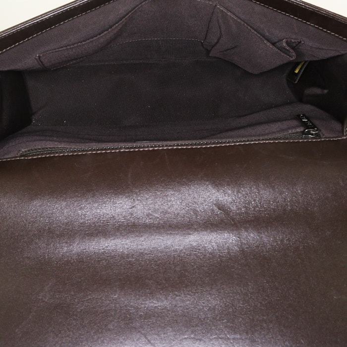 Chanel Boy handbag in brown quilted leather - Detail D3