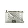 Chanel Boy shoulder bag in silver chevron quilted leather - 360 thumbnail