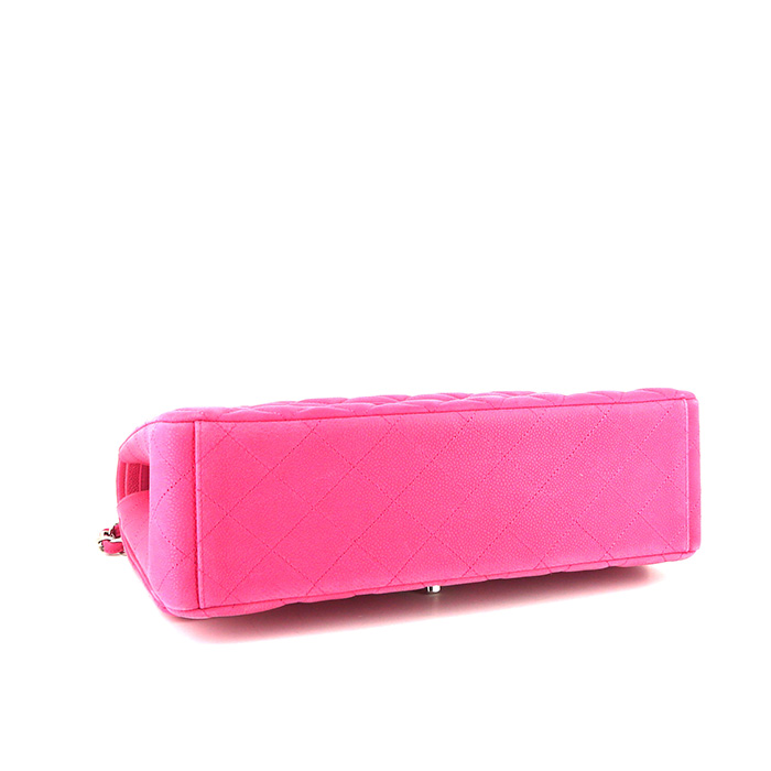 Bolso de mano Chanel Timeless Maxi Jumbo en cuero acolchado rosa - Detail D5