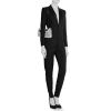 Borsa Chanel 2.55 in tweed bianco grigio e nero con decoro floreale - Detail D2 thumbnail