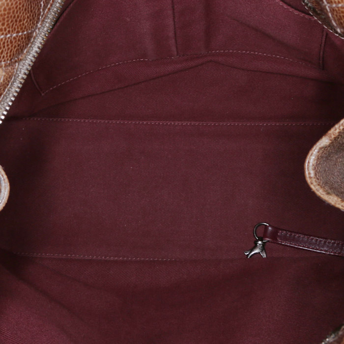 Chanel Shopping shopping bag in brown quilted leather - Detail D2