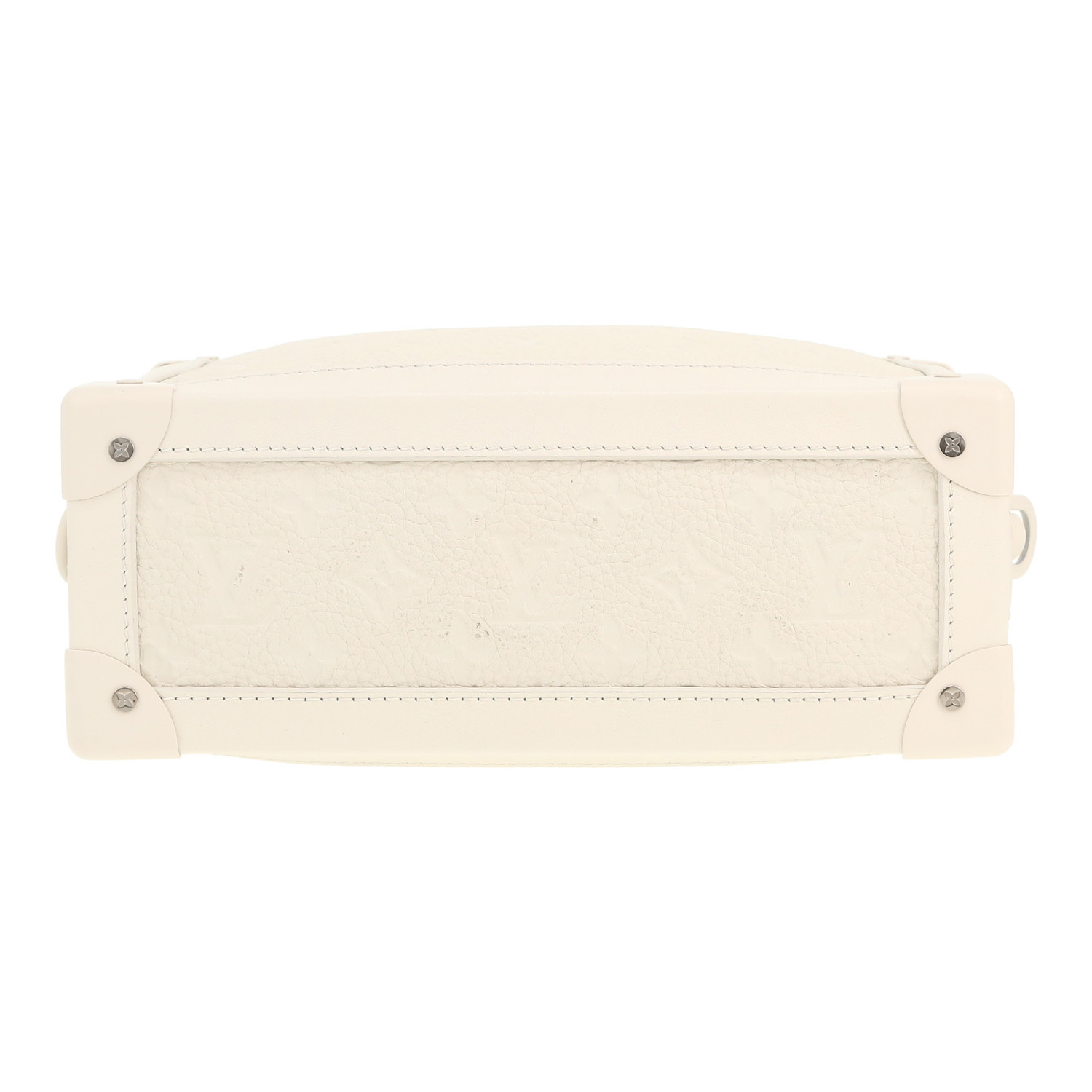 Malle Louis Vuitton Soft Trunk en cuir monogram empreinte blanc-cassé - Detail D1