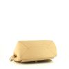 Bolso de mano Louis Vuitton Lockme en cuero granulado beige - Detail D4 thumbnail