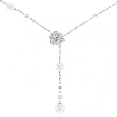 Collier Piaget Rose grand modèle en or blanc, diamants et perles de culture