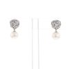 Piaget Rose earrings in white gold,  diamonds and cultured pearl - 360 thumbnail