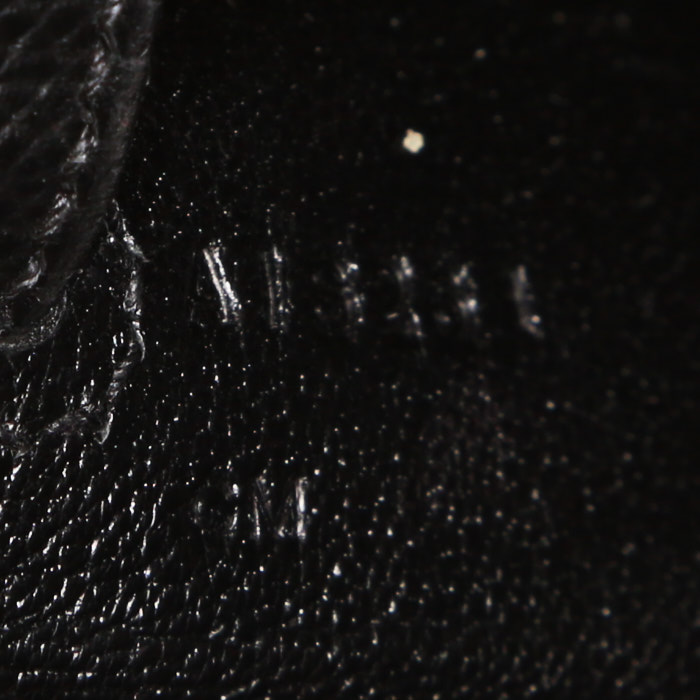 Hermes Kelly 25 cm handbag in black epsom leather - Detail D5