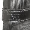 Louis Vuitton petit Noé handbag in black epi leather - Detail D3 thumbnail