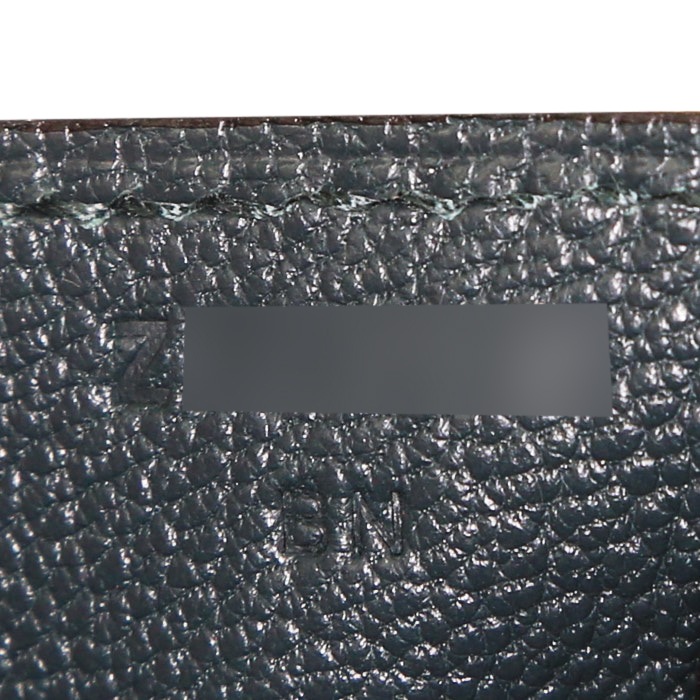 Bolso de mano Hermès  Birkin 35 cm en cuero togo verde - Detail D4