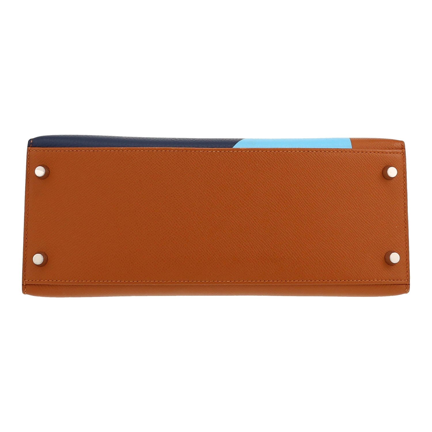 Hermès  Kelly 28 cm handbag  in gold and dark blue epsom leather  and light blue Mysore leather - Detail D1