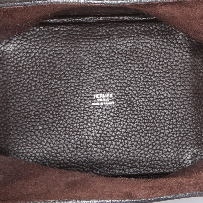 Bolso de mano Hermes Picotin pequeño en cuero togo marrón oscuro - Detail D2