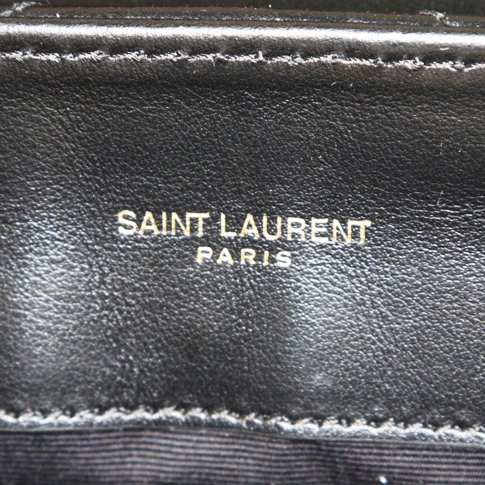 Borsa a tracolla Saint Laurent Loulou modello medio in pelle trapuntata a zigzag nera - Detail D4