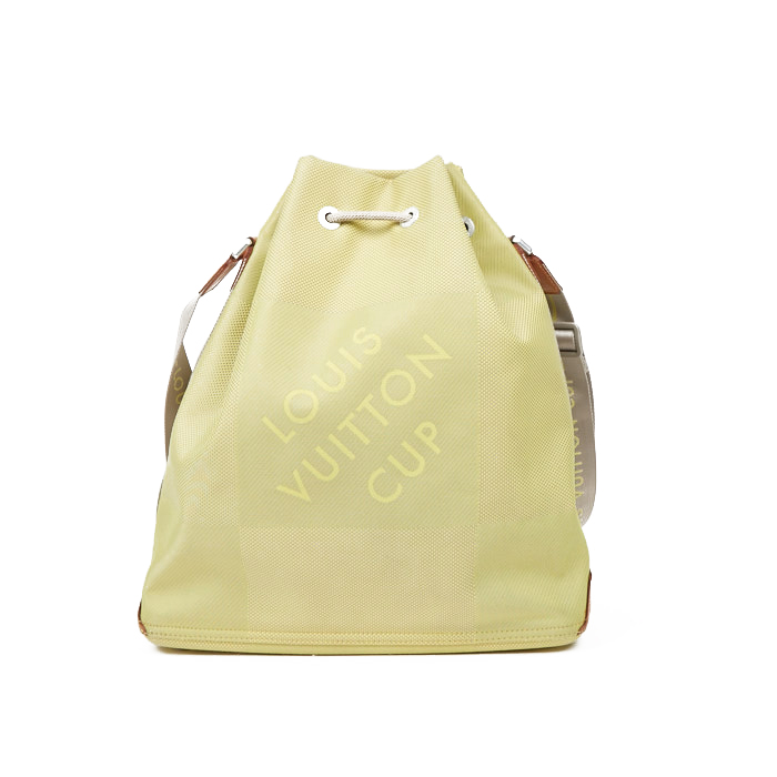 Sac de voyage Louis Vuitton America's Cup en toile damier jaune et cuir naturel - Detail D2