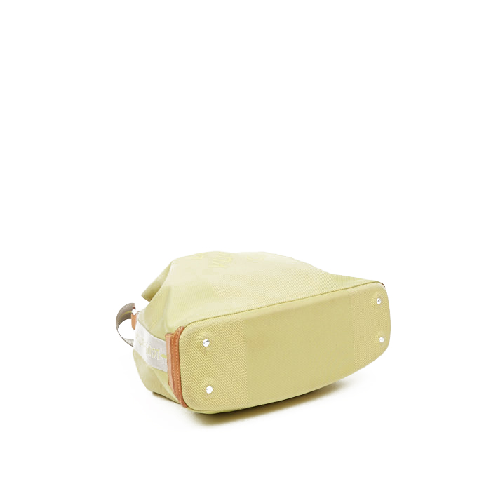 Louis Vuitton America's Cup travel bag in yellow damier canvas and natural leather - Detail D3