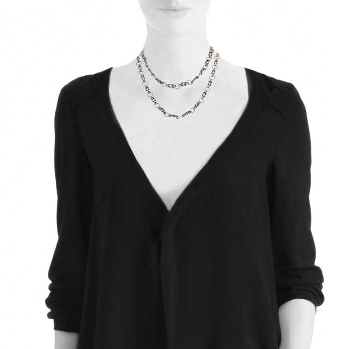 Hermès Noeud Marin long necklace in silver - Detail D1