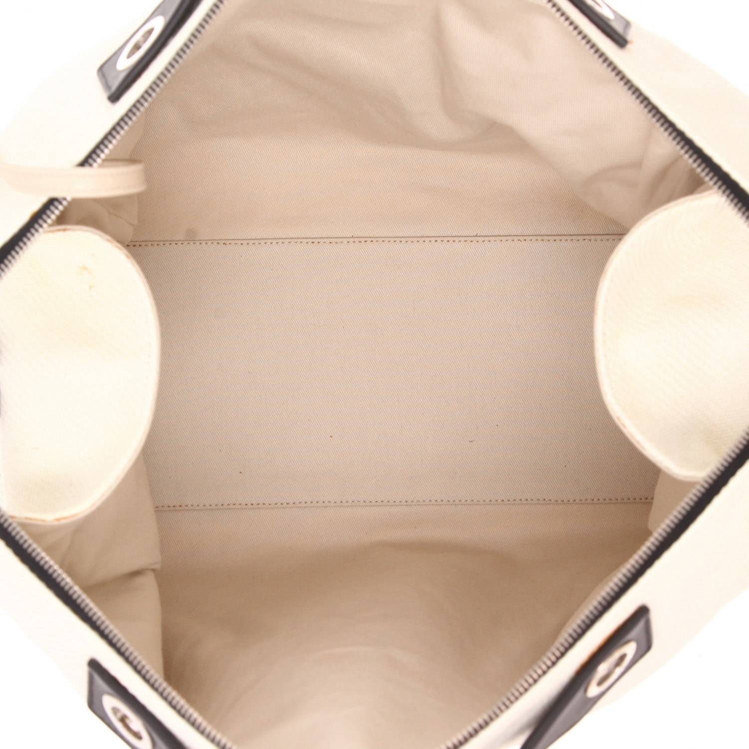 Chanel Deauville shopping bag in beige canvas and black leather - Detail D3