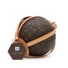 Louis Vuitton, "World Cup 98" football ball, in brown monogram canvas and natural leather, sport accessory, limited edition, signed and numbered, of 1998 - Detail D2 thumbnail
