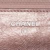Bolso bandolera Chanel Wallet on Chain en cuero acolchado marrón dorado - Detail D5 thumbnail