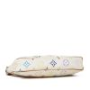 Bolso/bolsito Louis Vuitton Pochette accessoires en lona Monogram multicolor y blanca y cuero natural - Detail D3 thumbnail