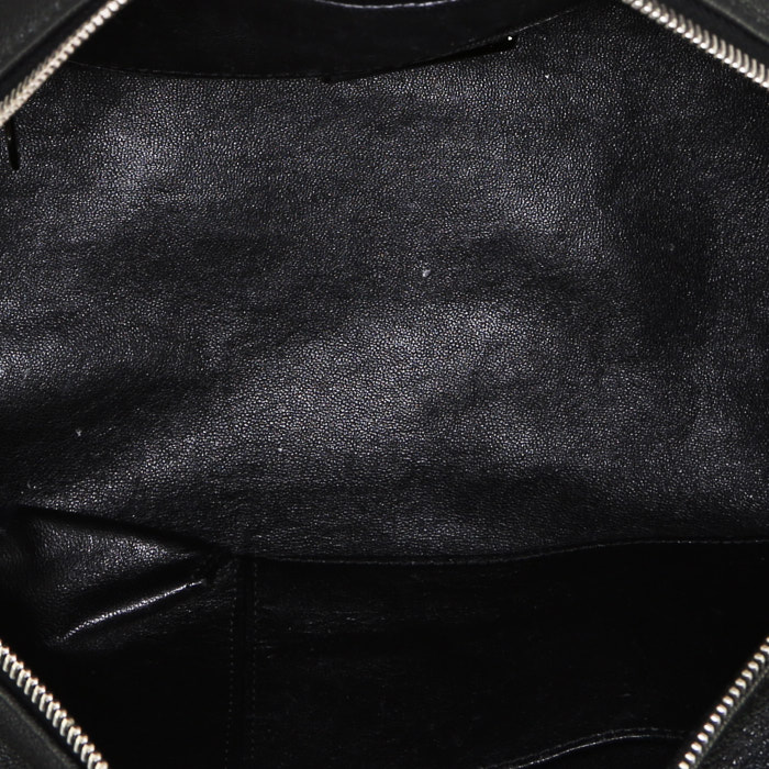 Sac à main Chanel  Bowling en cuir noir - Detail D2