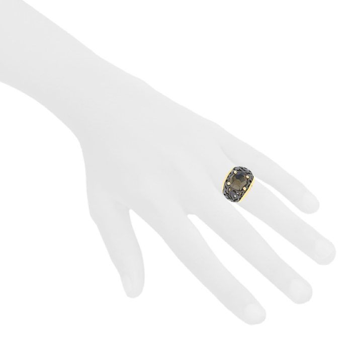 Pomellato Arabesques ring in pink gold, titanium and smoked quartz - Detail D1