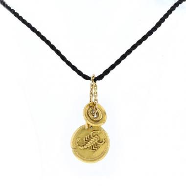 Van Cleef & Arpels Zodiaque 1970's pendant in yellow gold