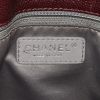 Chanel Shopping GST shopping bag in burgundy quilted grained leather - Detail D3 thumbnail