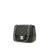 Borsa a tracolla Chanel Mini Timeless in pelle trapuntata nera - 00pp thumbnail