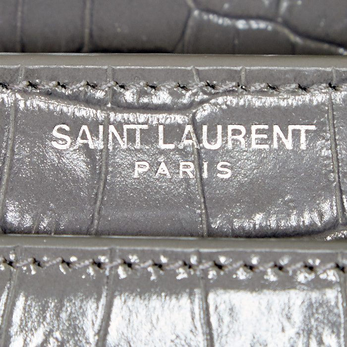 Saint Laurent Sunset shoulder bag in grey leather - Detail D4