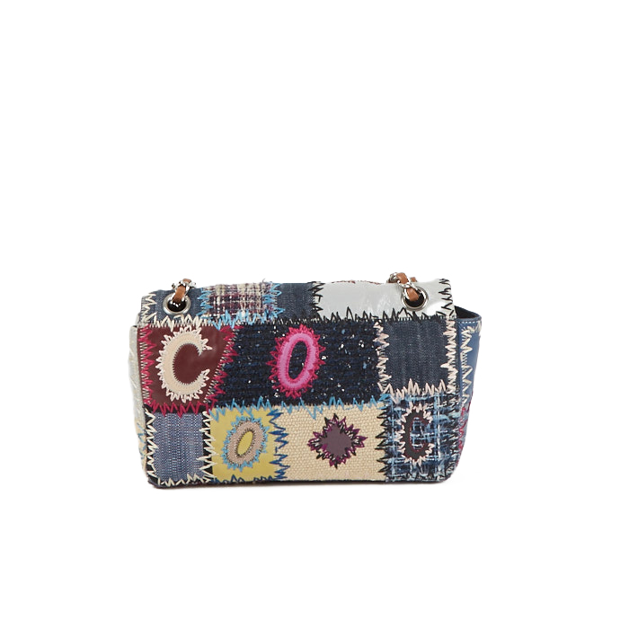 Bolso de mano Chanel Timeless Classic en lona denim azul indigo y cuero marrón - Detail D2