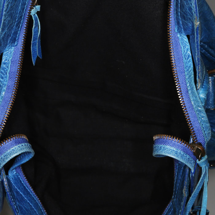 Balenciaga Classic City handbag in blue leather - Detail D4