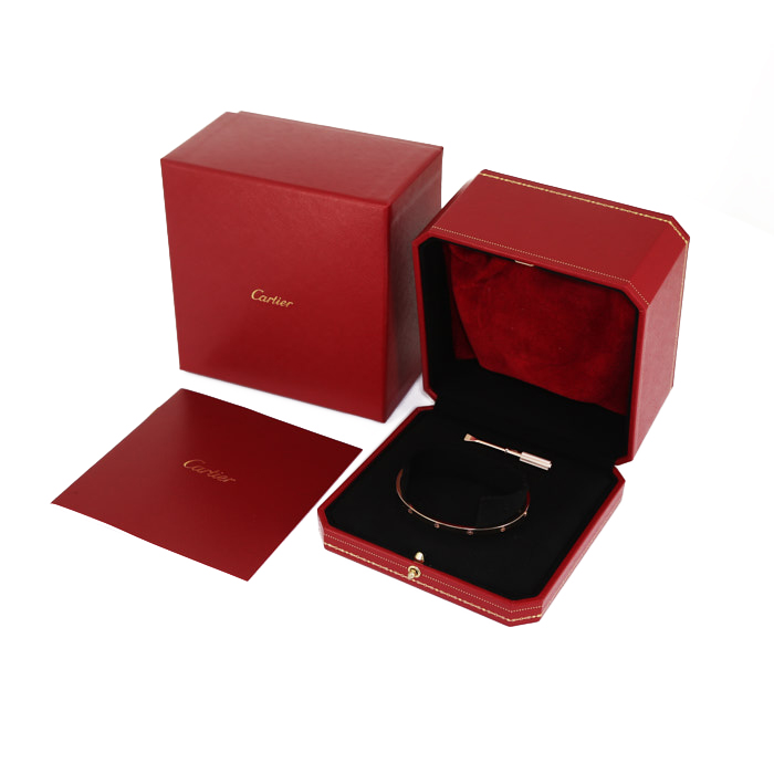 Bracelet Cartier Love petit modèle en or rose, taille 19 - Detail D2