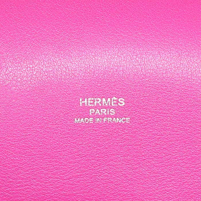 Hermès  Jypsiere shoulder bag  in dark blue Swift leather - Detail D3