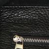 Bolso bandolera Loewe en cuero granulado negro - Detail D3 thumbnail