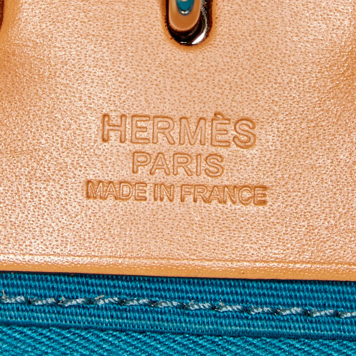 Sac porté épaule ou main Hermes Herbag en toile et vache Hunter naturelle - Detail D4