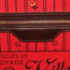 Shopping bag Louis Vuitton Neverfull modello grande in tela cerata con motivo a scacchi ebano e pelle marrone - Detail D3 thumbnail