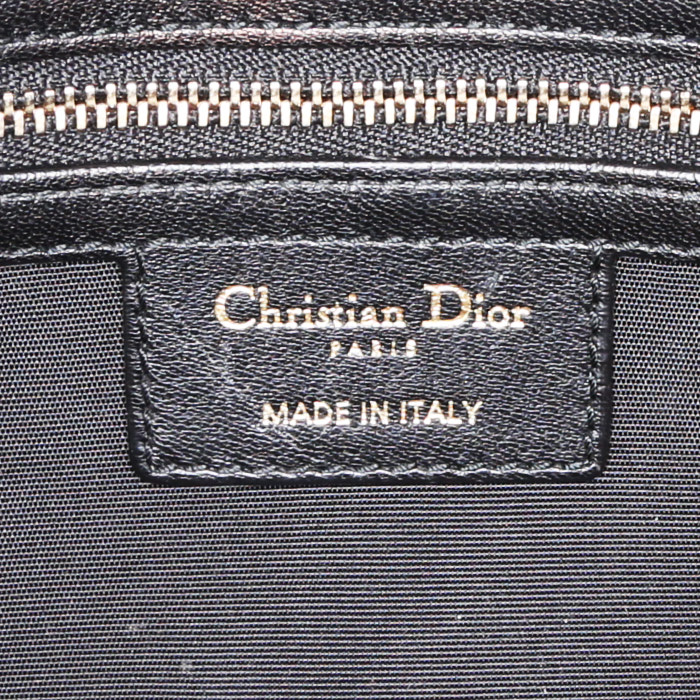 Bolso de mano Dior Soft Shopping en cuero cannage negro - Detail D3