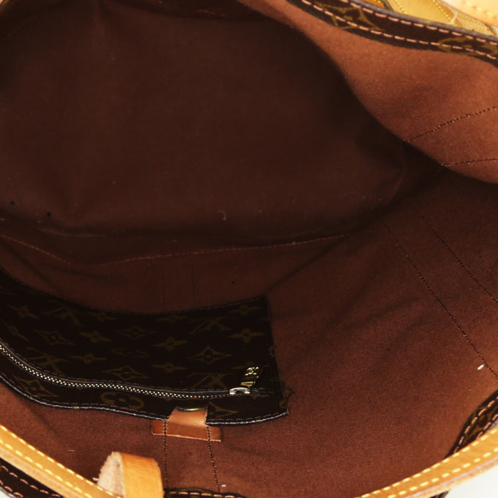 Louis Vuitton Randonnée backpack in brown monogram canvas and natural leather - Detail D2