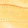 Sac à dos Louis Vuitton Randonnée en toile monogram marron et cuir naturel - Detail D3 thumbnail