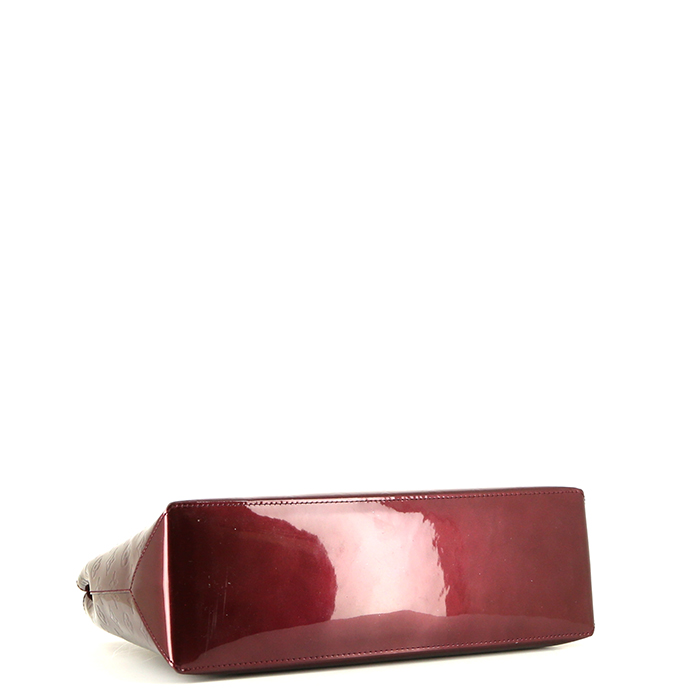 Louis Vuitton Wilshire shopping bag in burgundy monogram patent leather - Detail D4