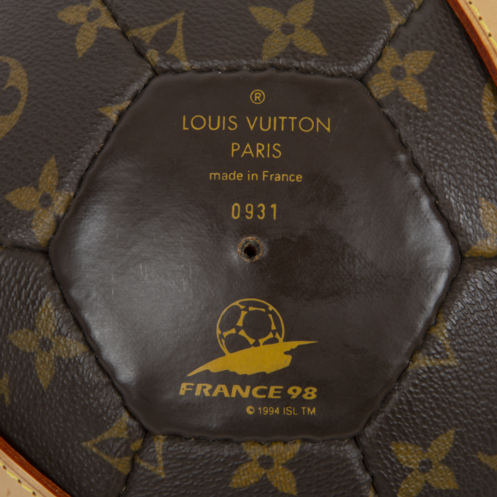Sport Louis Vuitton Editions Limitées 390687 | Collector Square