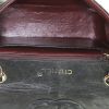 Bolso de mano Chanel  Mini Timeless en cuero acolchado negro y color burdeos - Detail D2 thumbnail