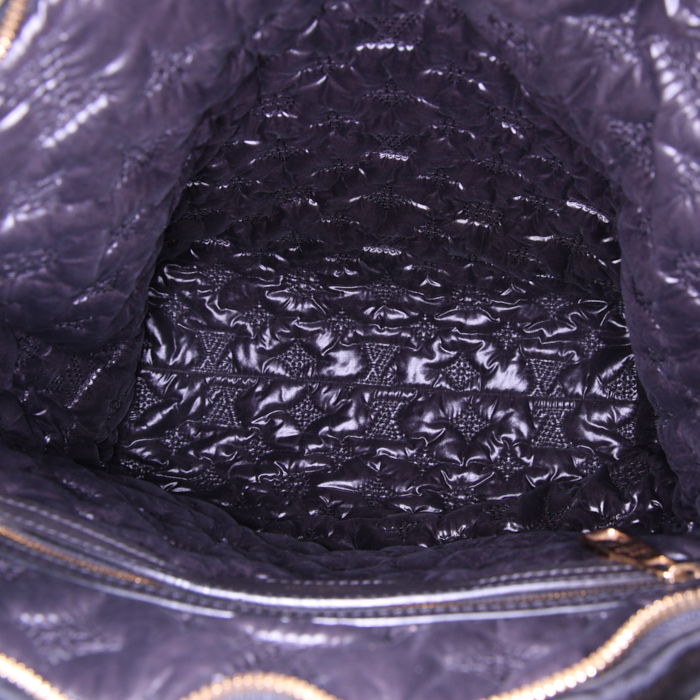 Sac à main Louis Vuitton Lockit  en toile monogram noire et cuir verni rouge - Detail D2