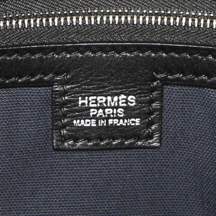 Porte-documents Hermès Citynews messenger en cuir Swift noir - Detail D4