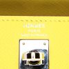 Borsa Hermes Kelly 25 cm in pelle Epsom giallo Lime - Detail D4 thumbnail