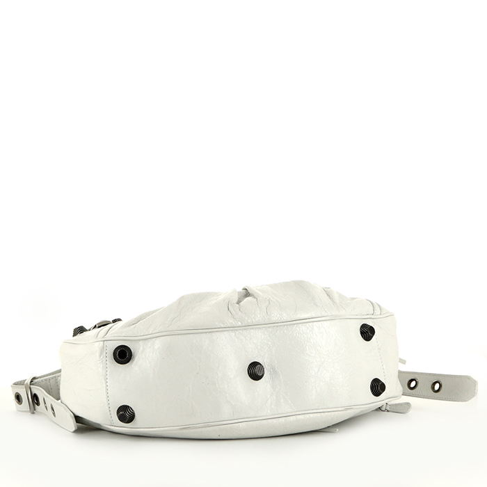 Bolso para llevar al hombro Balenciaga Cagole en cuero blanco - Detail D4